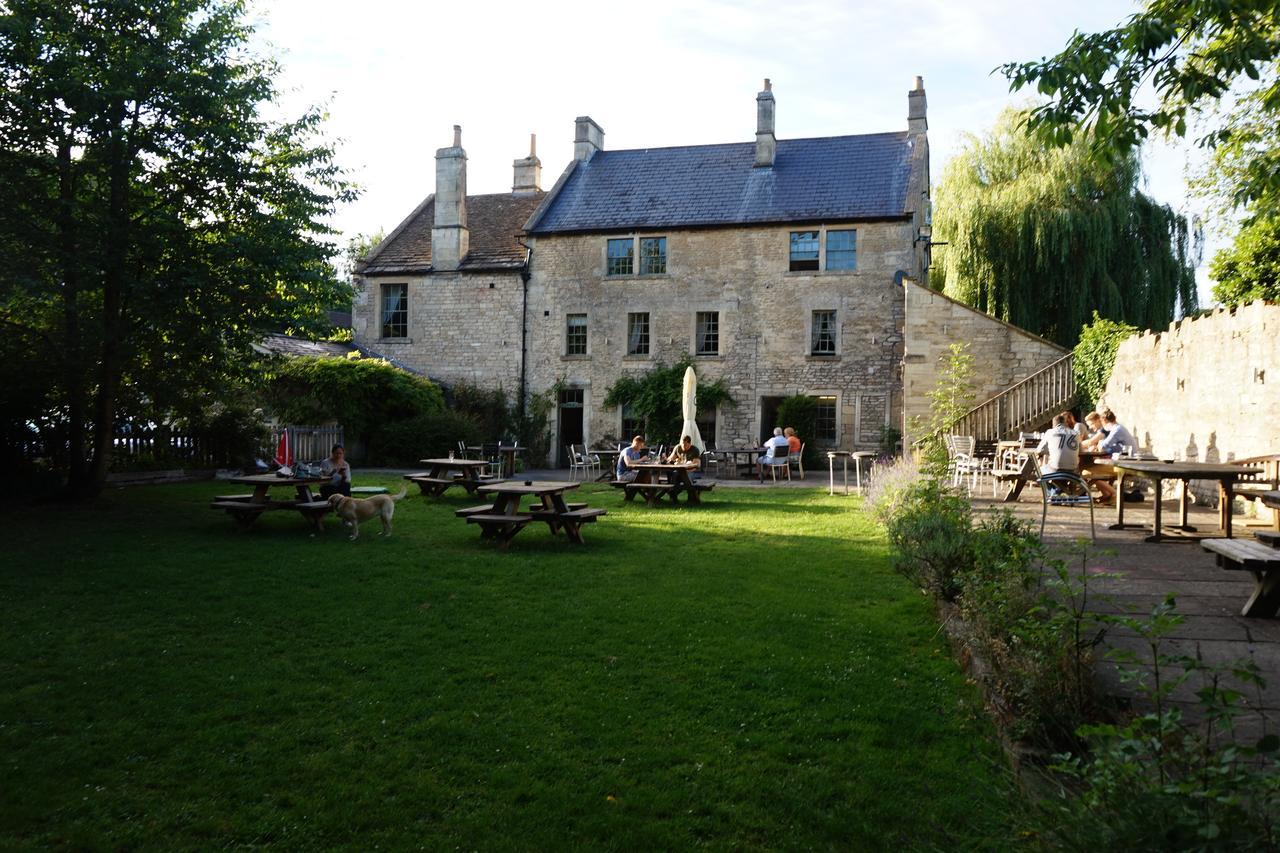 The Barge Inn ブラッドフォード・オン・エイヴォン エクステリア 写真