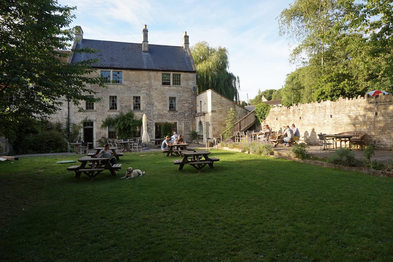 The Barge Inn ブラッドフォード・オン・エイヴォン エクステリア 写真